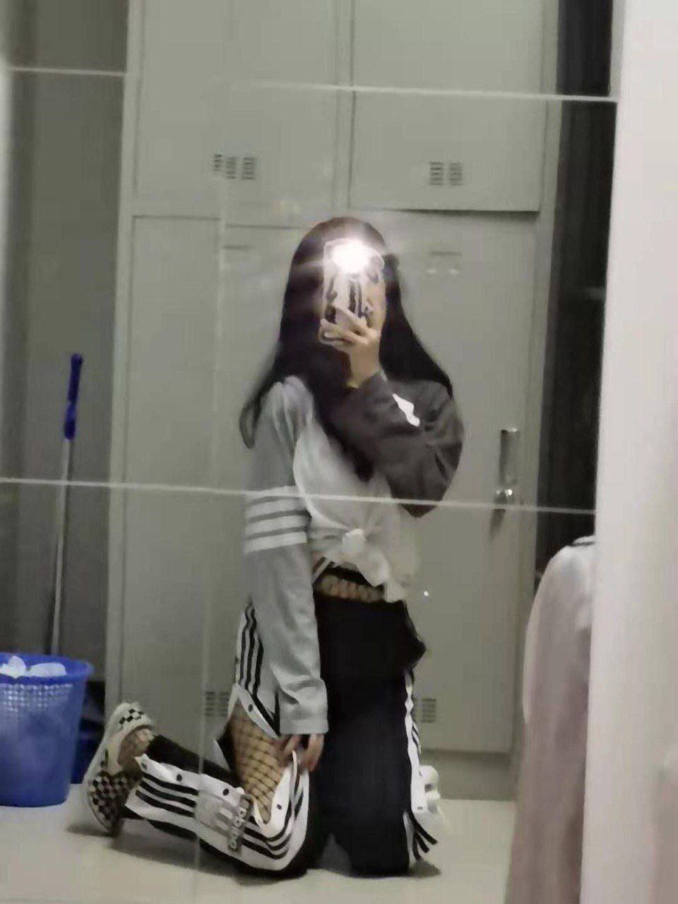 伊人丁香婷婷综合一区二区-日本欧美中文字幕 - 小鸡AV公么的粗大满足了我小雪小说