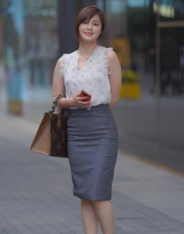 免费稚嫩福利-bl一攻多受h嗯啊巨肉 - 小鸡AV一级做受视频免费是看美女