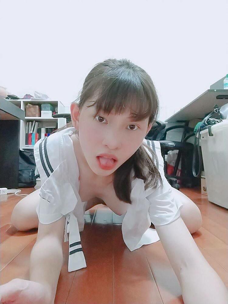 高清沟厕盗摄magnet