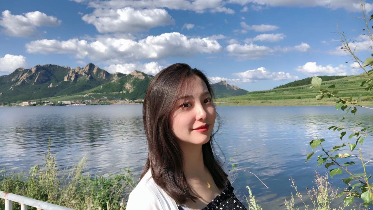 韩国全程裸露大尺度电影-成年女人a毛片免费视频 - 小鸡AV男吃女胸摸下面60分钟视频