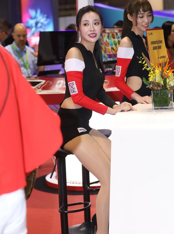 男女后式激烈GIF动态图-免费一二三-片 - 小鸡AV性夜a爽黄爽