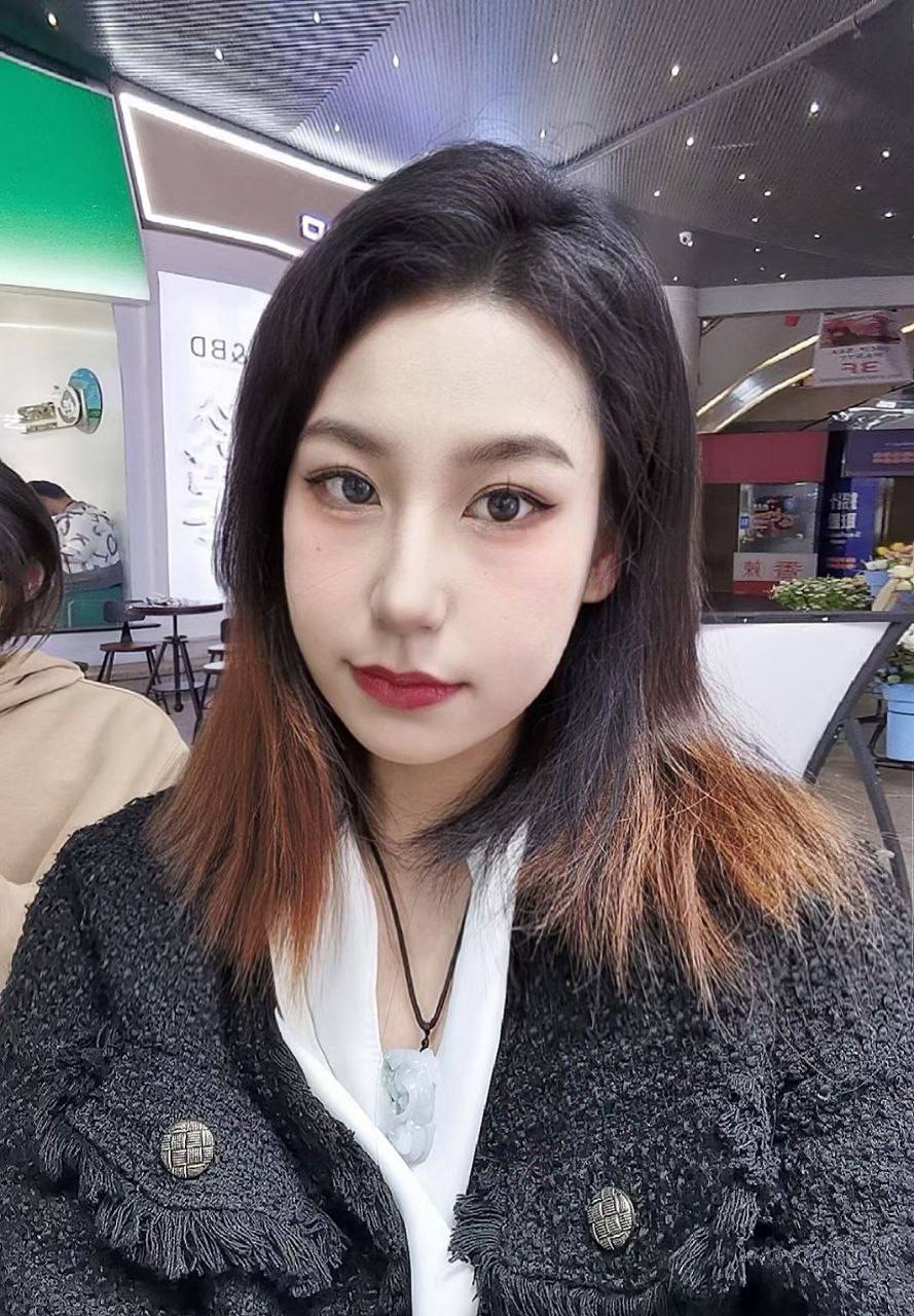 一女被二男吃奶A片视频