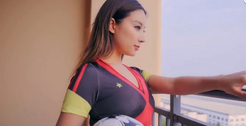 中国特级黄一级  毛片-国产精品VIDEOSSEX久久发布 - 小鸡AV好爽插到我子宫了高清在线