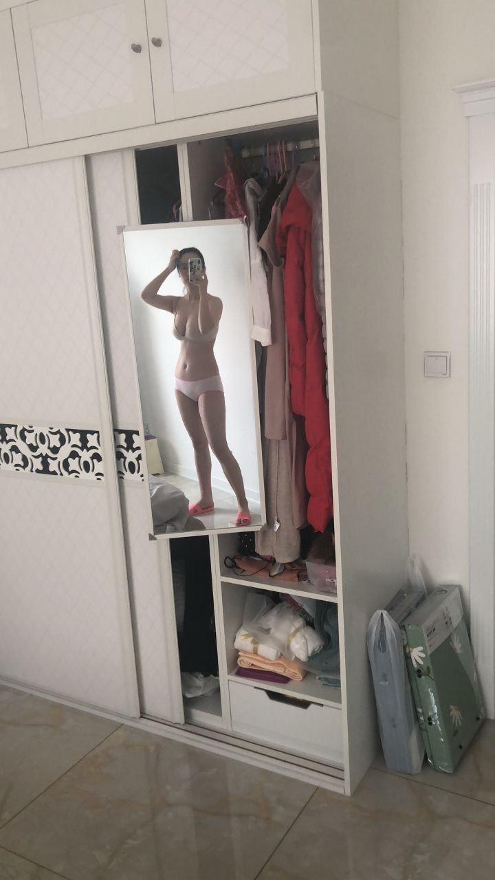 王雨纯露出下面毛**-亚洲人成综合网站在线 - 小鸡AV唐人社区精品视频