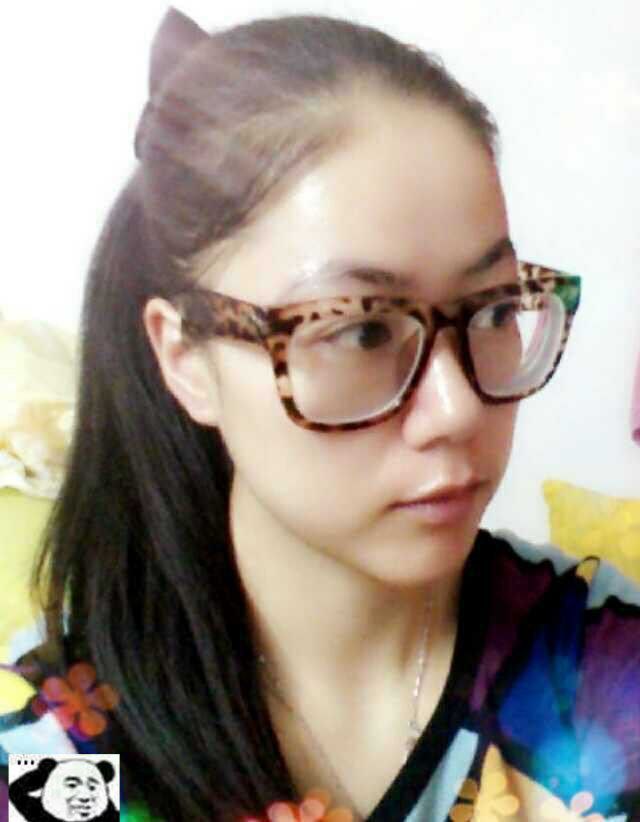 25部又黄又刺激的小说-国产精品秋霞午夜 - 小鸡AV男人的伸到女人里动态图