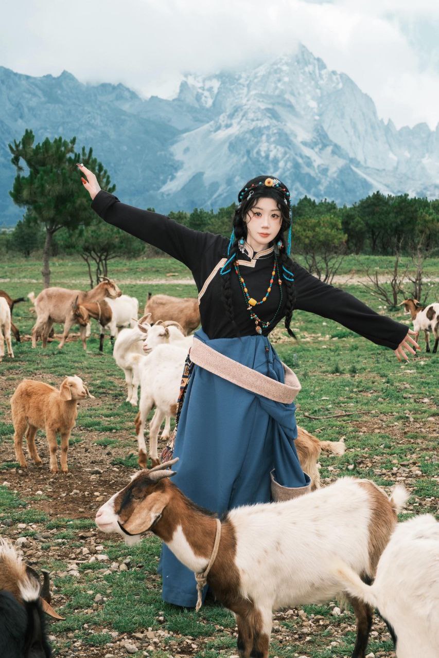 福利姬图片-国产日韩欧美在线观看免费视频 - 小鸡AV久久久精品一区