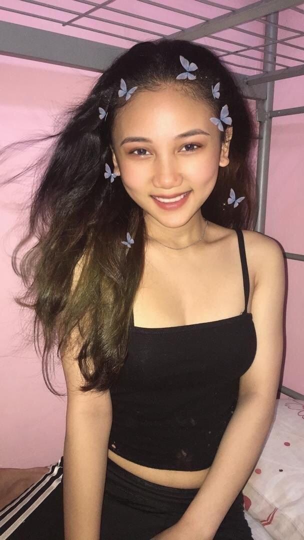 青青草在线播放-嗯啊不要舔 - 小鸡AV欧美亚洲一区