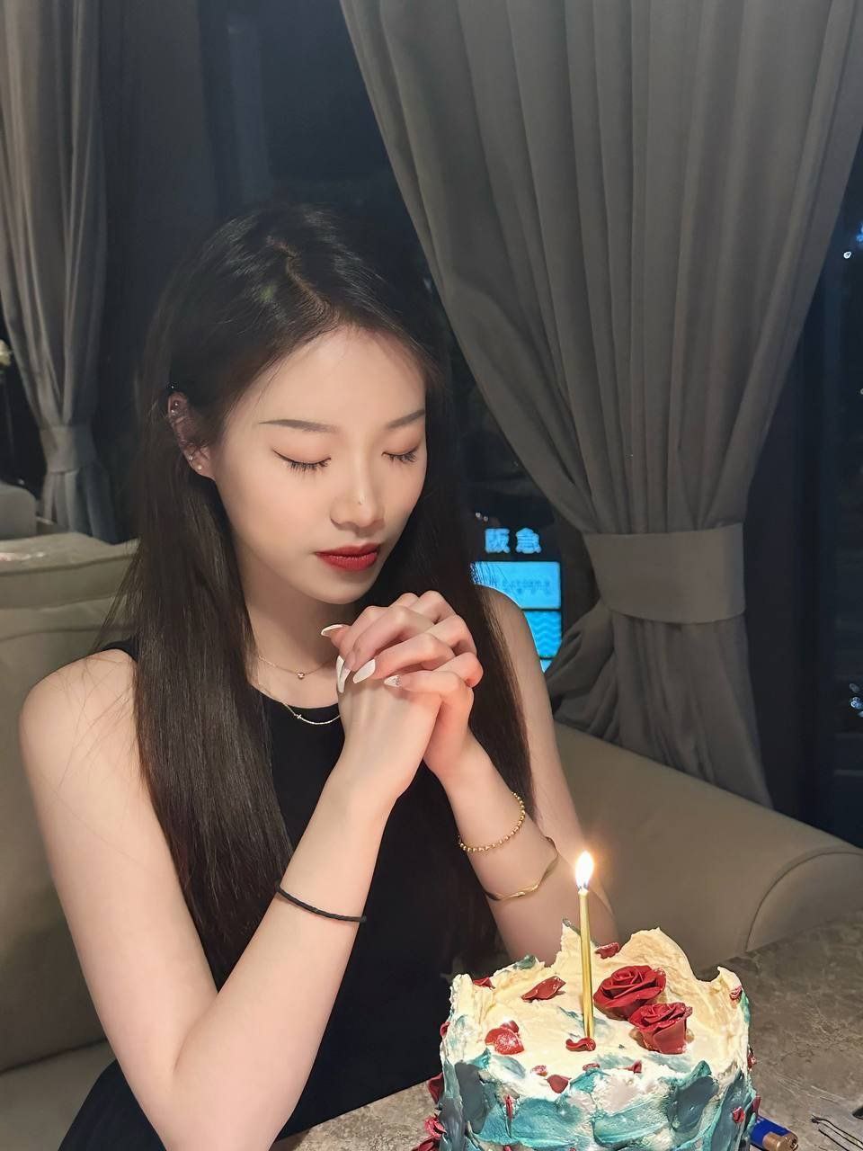 国产色迷迷-日韩人妻鲁交色情精品视频 - 小鸡AV国产三级毛片