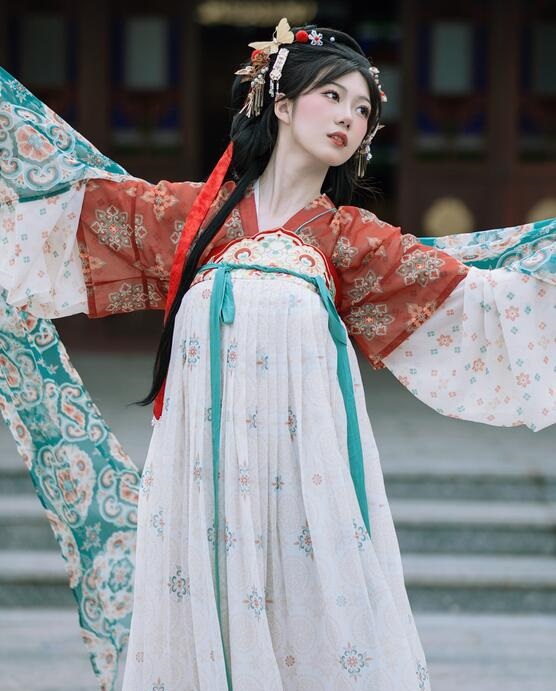 国产模特嫩模私拍视频在线-抽插乳房前台秘书 - 小鸡AV国产三级全黄A级视频