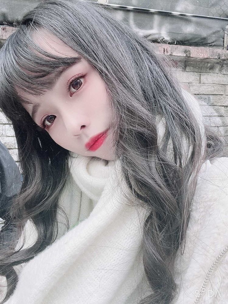 美女被吸乳视频视频