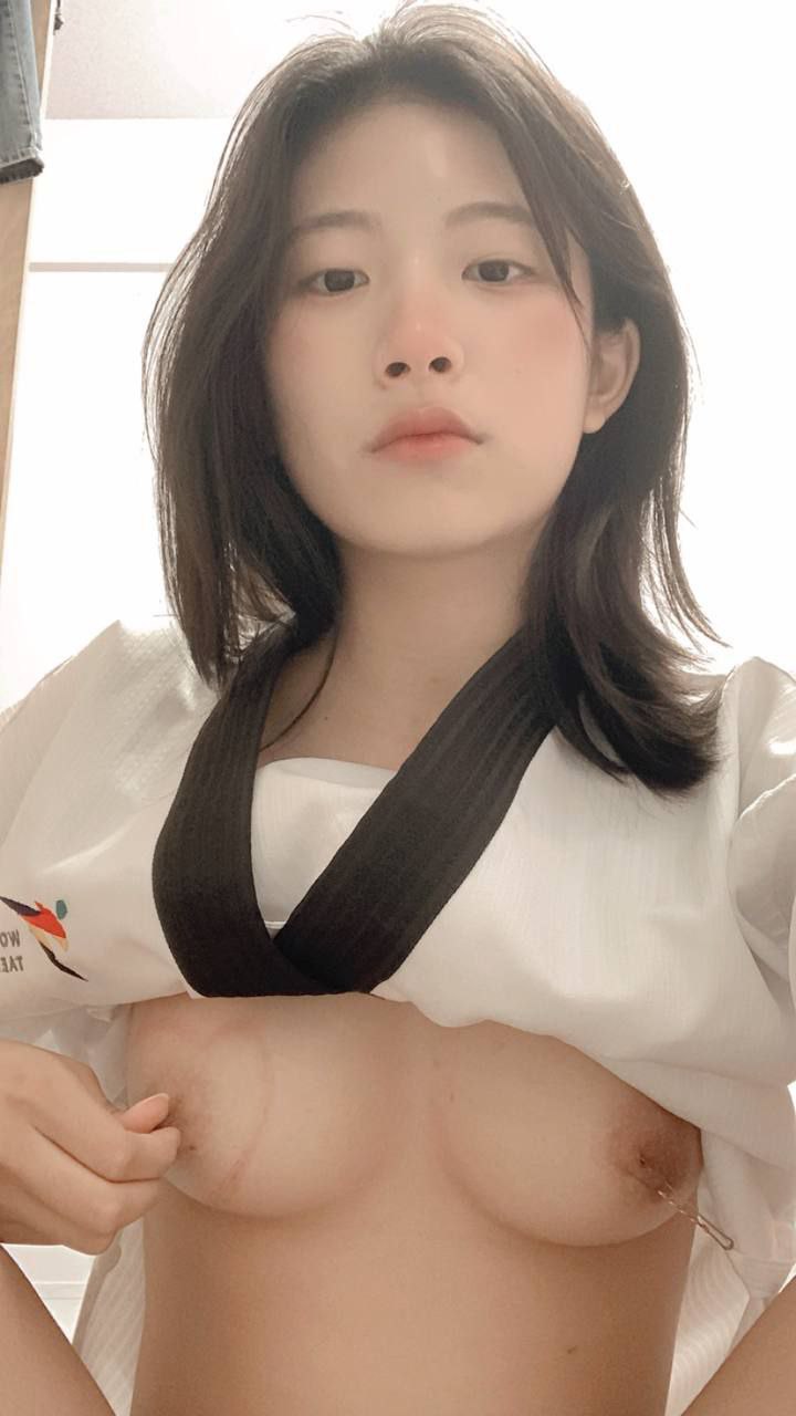 国产人成亚洲第一网站在线播放