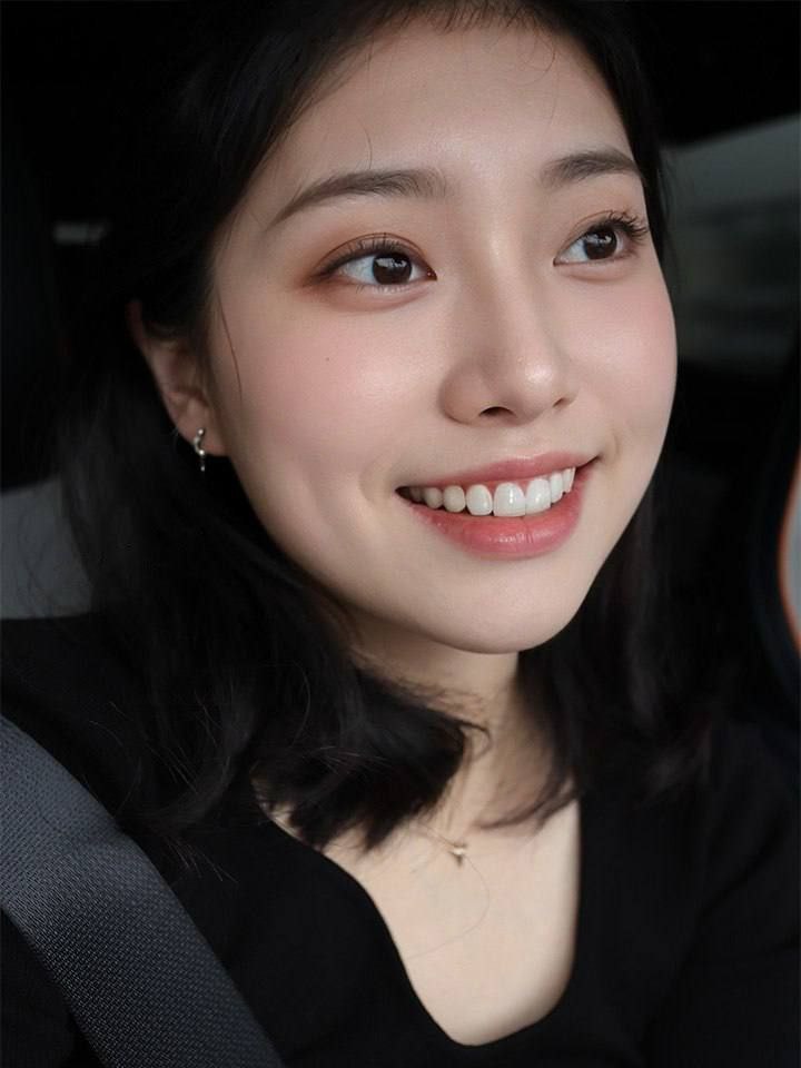 A片粗大的内捧猛烈进出小说