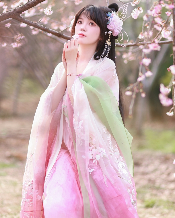 成人国产网站v片免费观看-男上女下黄色污污动图 - 小鸡AV免费看黄色的网址