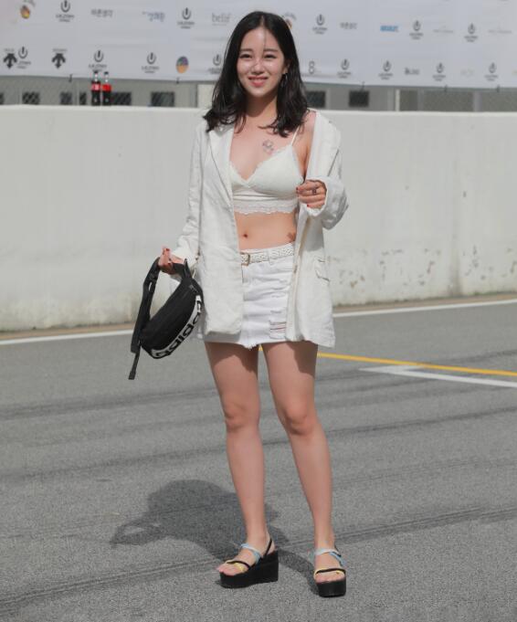 久久噜国产精品拍拍拍拍-啊啊啊疼轻点 - 小鸡AV欧美成人午夜电影在线播放