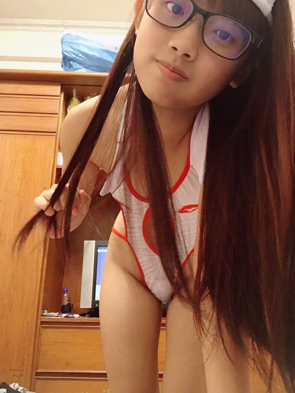 校草上课时狂揉我下面-强行扒开双腿疯狂进出动漫画 - 小鸡AV灌饱娇嫩H将军公主最新章节