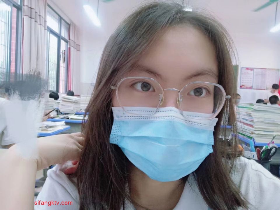 国产精品麻豆入口-国模季玥孕妇大尺度2017 - 小鸡AV香蕉久久尹尹一人钱网