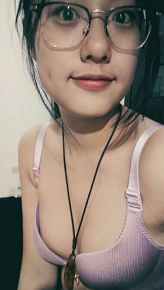 李华月35部生猛大尺度落幕-欲插爽乱浪伦骨 - 小鸡AV亚洲人成色777777商业模式