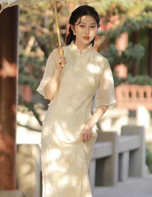 男人爽女人下面动态图