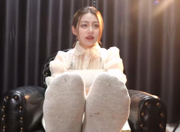 四散的尘埃在线观看