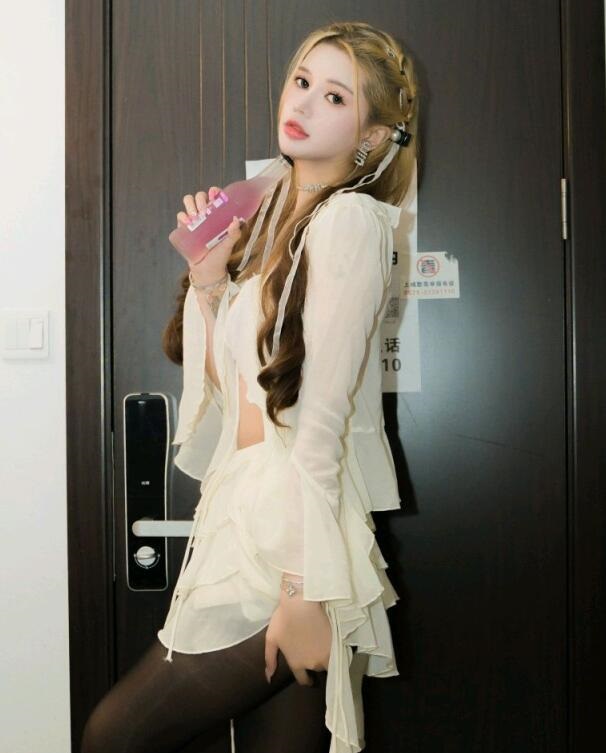 又粗又大又硬好爽我还要