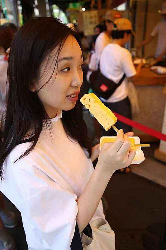 无码少妇高潮喷水A片免费-少妇BBBBB高潮 - 小鸡AV老师你夹得好紧好爽全文阅读