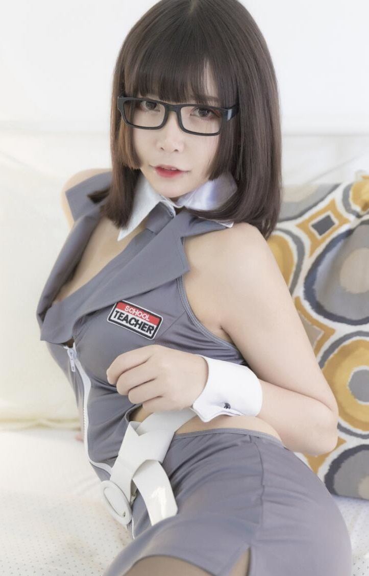 日本久久久-潘金莲三A级做爰片 - 小鸡AV公主强迫屈辱玩弄粗暴H