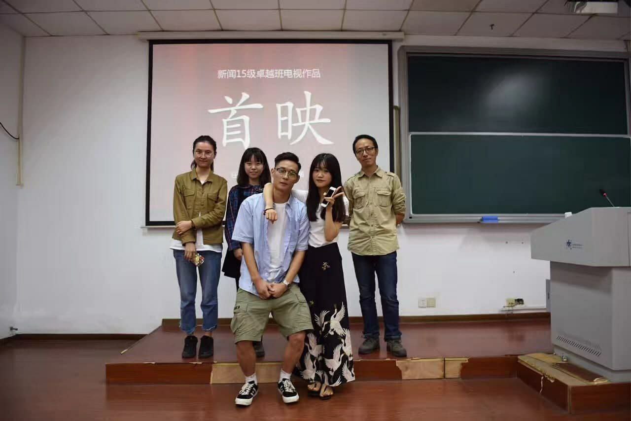 嫩草AV久久伊人妇女超级A-综合一区无套内射中文字幕 - 小鸡AV人妻熟女一区二区三区APP下载