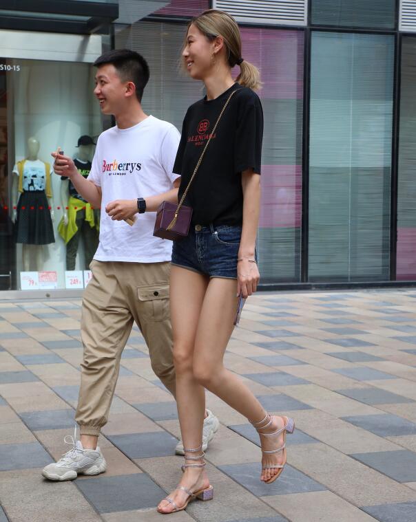 一级毛片在线视频-啊嗯轻点痛黄文 - 小鸡AV久草在线视频免费资源观看