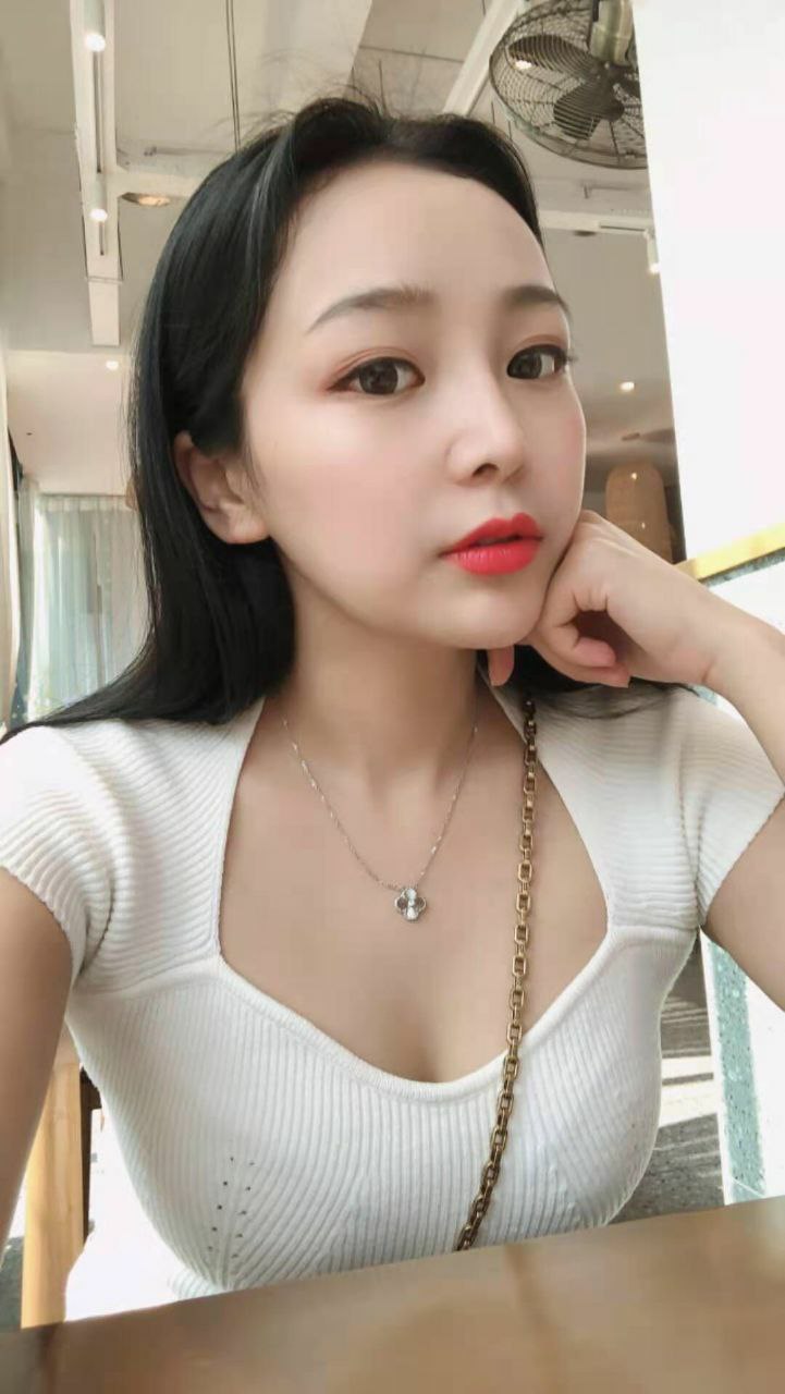 久久免费福利-李英爱 三级 - 小鸡AV美女脱了内裤张开腿让男人添软件