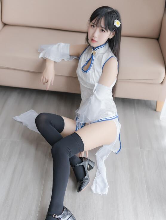 鸭子玩富婆流白浆视频-久草免费福利资源站在线观看 - 小鸡AV精品国产经典三级在线看