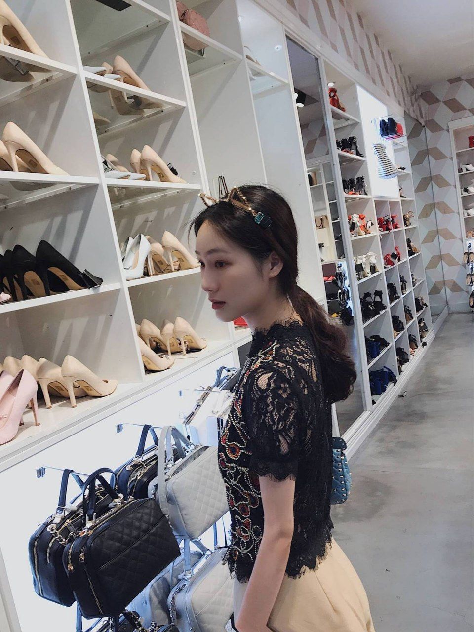 国产99久久亚洲综合精品西瓜tv-在线精品视频成人网 - 小鸡AV12至16末成年毛片视频