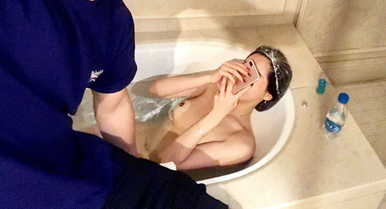 欧美9区-精品免费视在线观看 - 小鸡AV和同事激情中文版在线观看