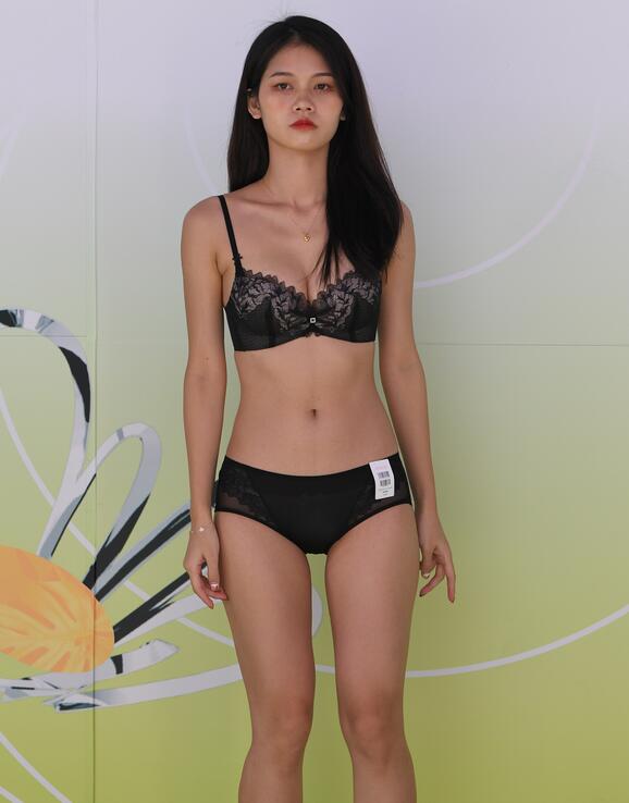 精品亚洲456在线播放