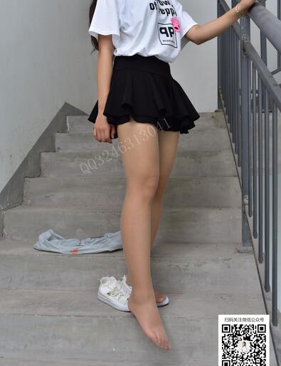 校草上课时狂揉我下面-强行扒开双腿疯狂进出动漫画 - 小鸡AV韩秀雅三级