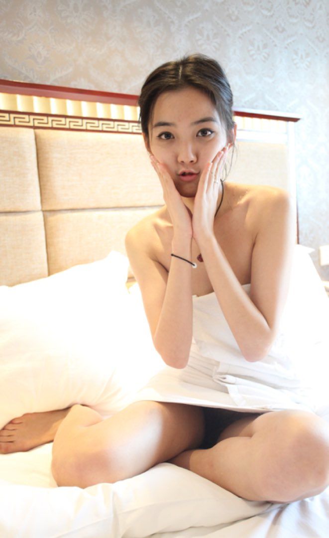 精品成人久久-三上悠亚ssni409在线看 - 小鸡AV同性男男做爰大尺度电影在线观看