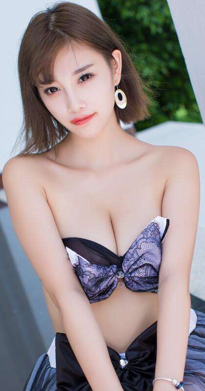 日韩美a一级毛片-动漫美女被到爽了流 - 小鸡AV扒下美女内裤猛烈进入