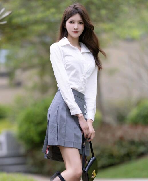 色播播电影-国产老女人一区二区A片 - 小鸡AV污全彩肉肉无遮挡彩色