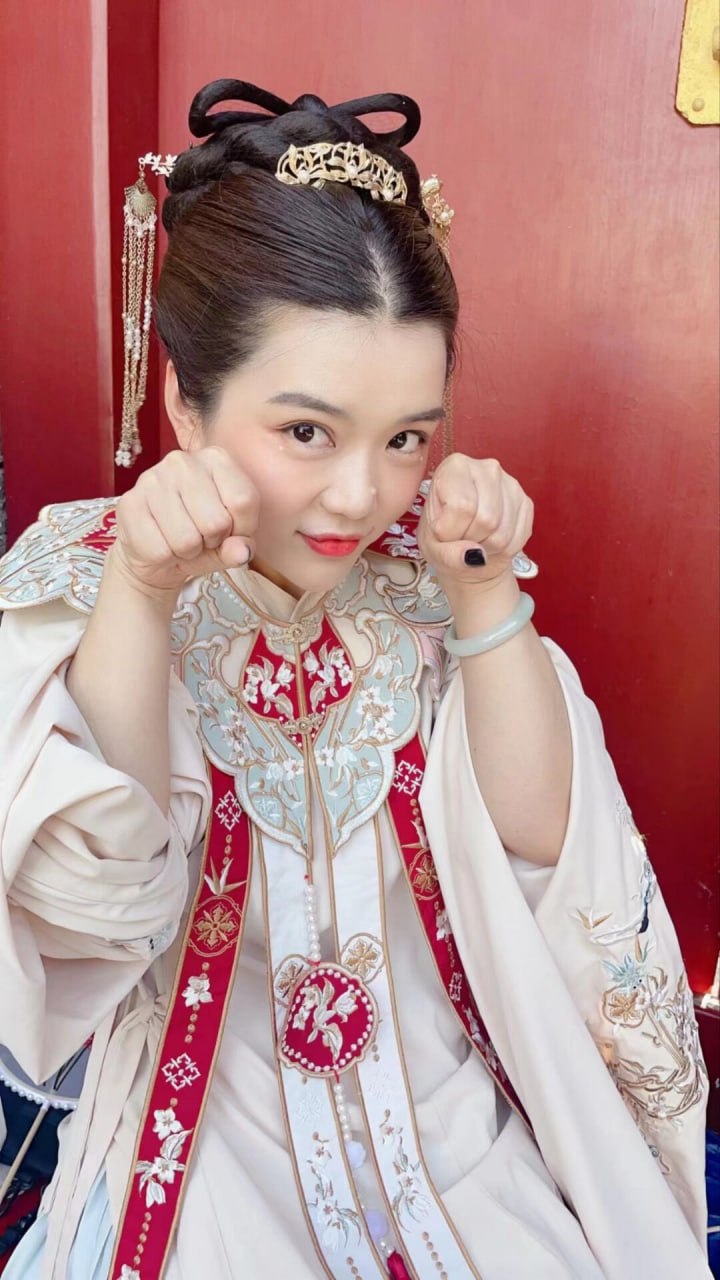 成人免费午夜性视频-欲色谷 - 小鸡AV成人av免费视频