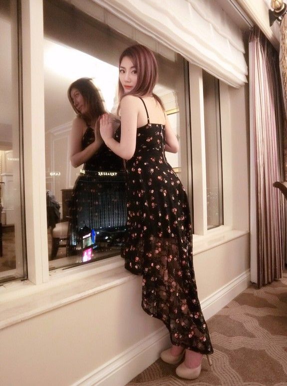 国产高潮A片羞羞视频涩涩-90后性爱视频 - 小鸡AV美女裸露双乳被男人狂捏动态图