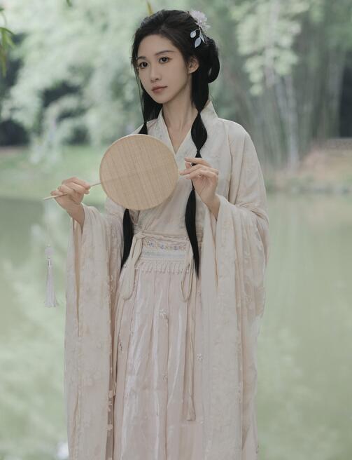 扒开胸罩揉她的乳尖视频-狂C亲女含苞欲H - 小鸡AV影院色情免费