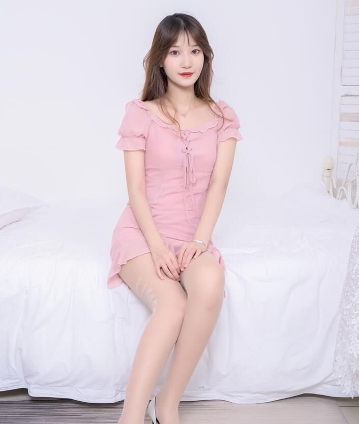 欧美日韩高清在线观看-jizzjizz直播 - 小鸡AV校长办公室里嗯啊女教师