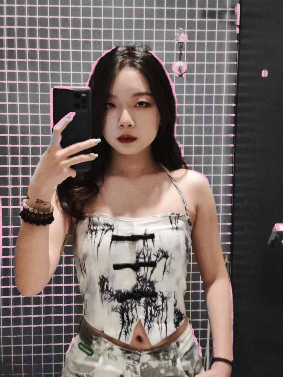 久久不色-日韩特级毛片免费观看视频 - 小鸡AV筱田优电影在线观看