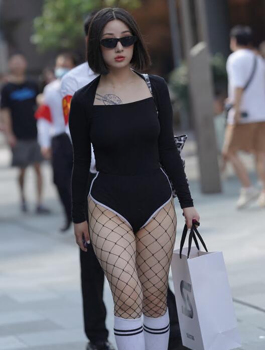 免费看一级大片