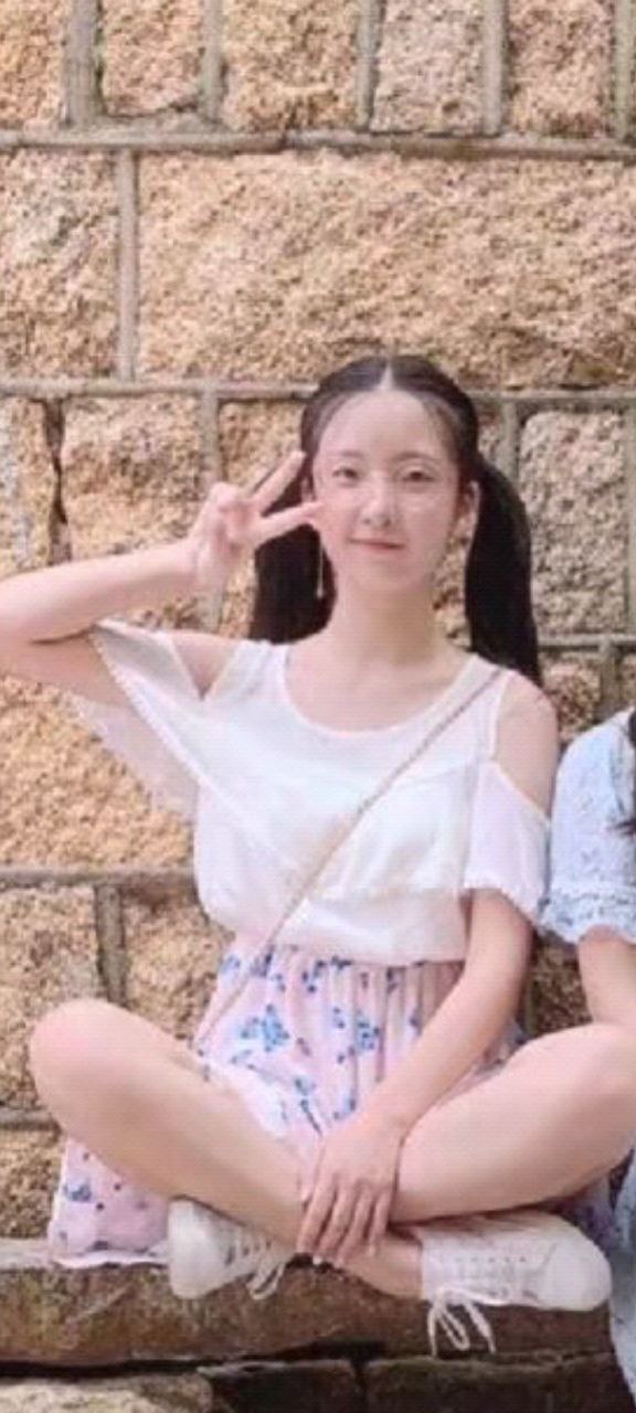 黑丝老师-翔田千里在线观看 - 小鸡AV无颜之月免费观看完整版