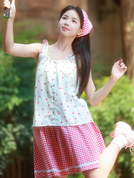 亚洲人成影视-被黑人玩得尖痛尖叫视频 - 小鸡AV美国性生吞禁8