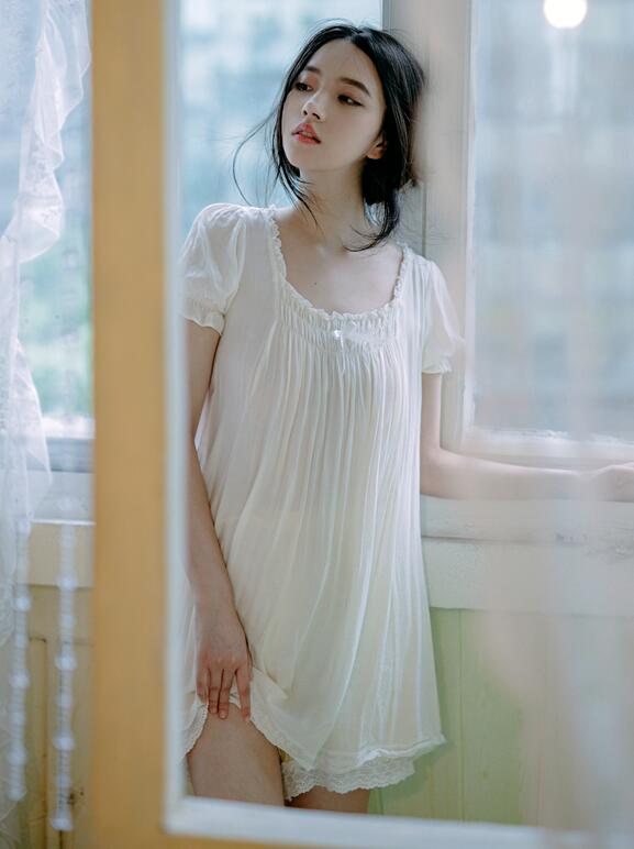 美女18一级毛片免费看-毛片在线看免费 - 小鸡AV好爽好硬好难受再深一点视频