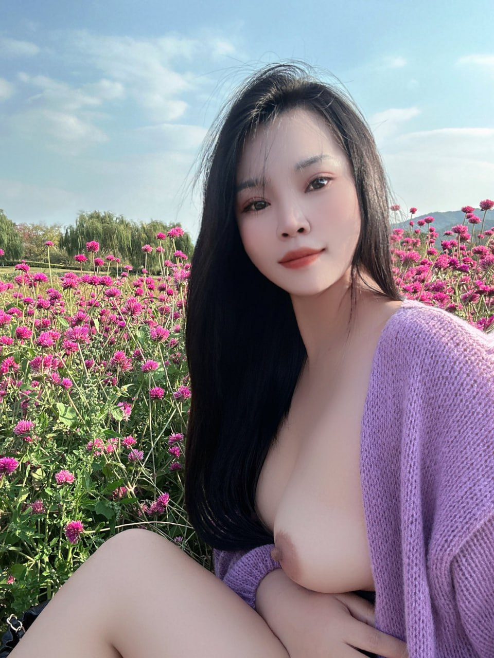 综合色就爱涩涩涩综合婷婷-国产一区2区 - 小鸡AV主人打女仆贱屁股和乳