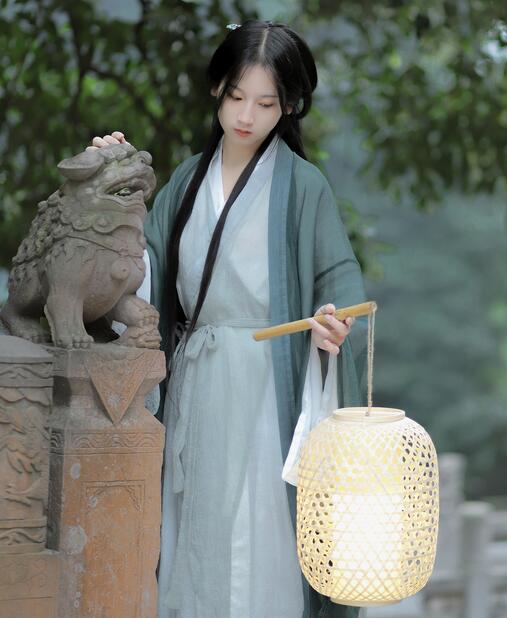 伊人网综合在线观看-在线一区免费视频播放 - 小鸡AV91亚洲精品国产第一区