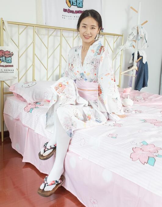 农村寡妇一级毛片免费看视频-美女与男人视频黄频大全免费 - 小鸡AV黄色夫妻性生活