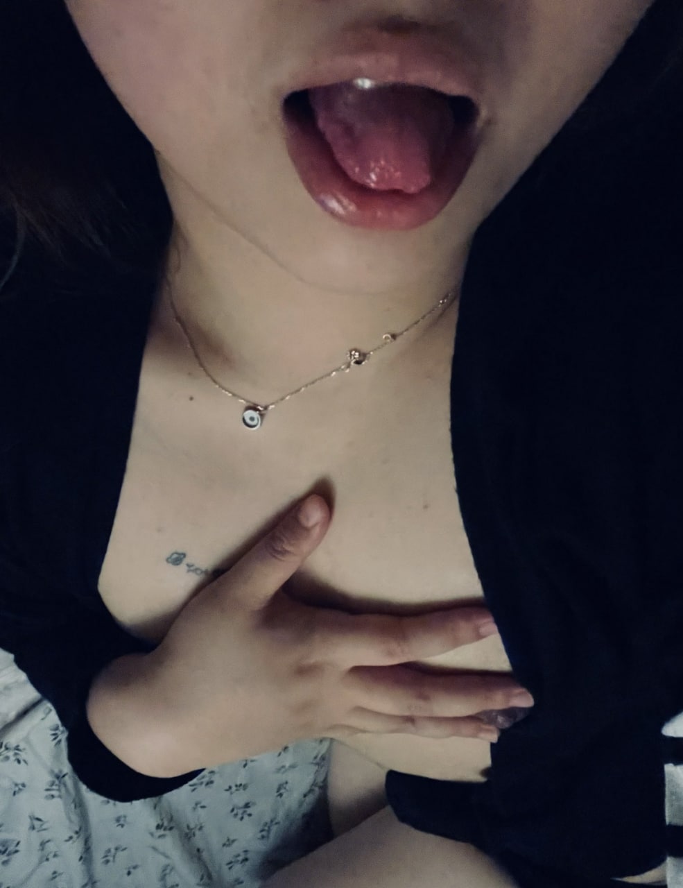 欧美午夜精品A片一区二区HD-玩弄放荡人妻一区二区三区 - 小鸡AV少妇高潮呻吟A片免费看软件